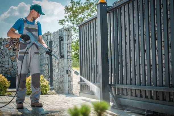Professional Pressure Washing Services in Toluca, IL